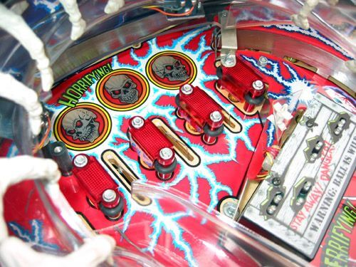 sspf1 Scared Stiff Pinball Machine by Bally - Image 4