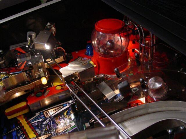 tzpf4.1 Twilight Zone Pinball Machine by Bally - Image 3